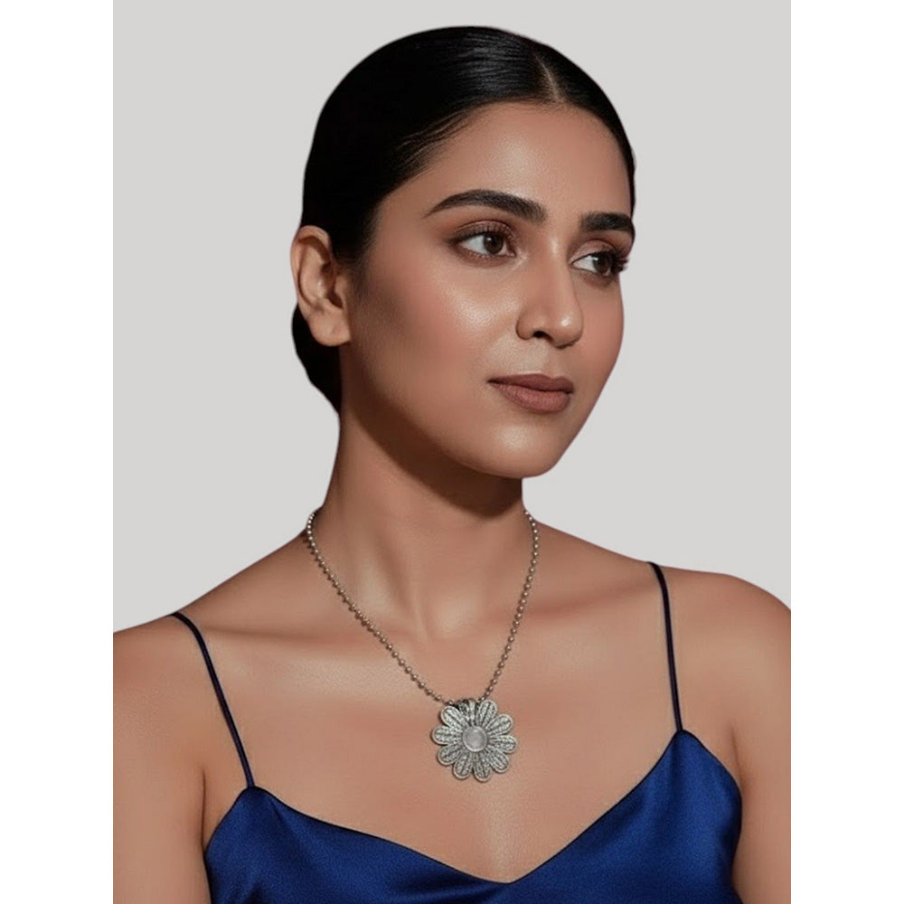 Auraa Trends Oxidised Silver Floral Pendant Necklace for Women