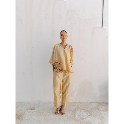 Auruhfy Solara Embroidered Top and Pant (Set of 2)