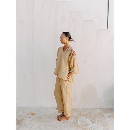 Auruhfy Solara Embroidered Top and Pant (Set of 2)