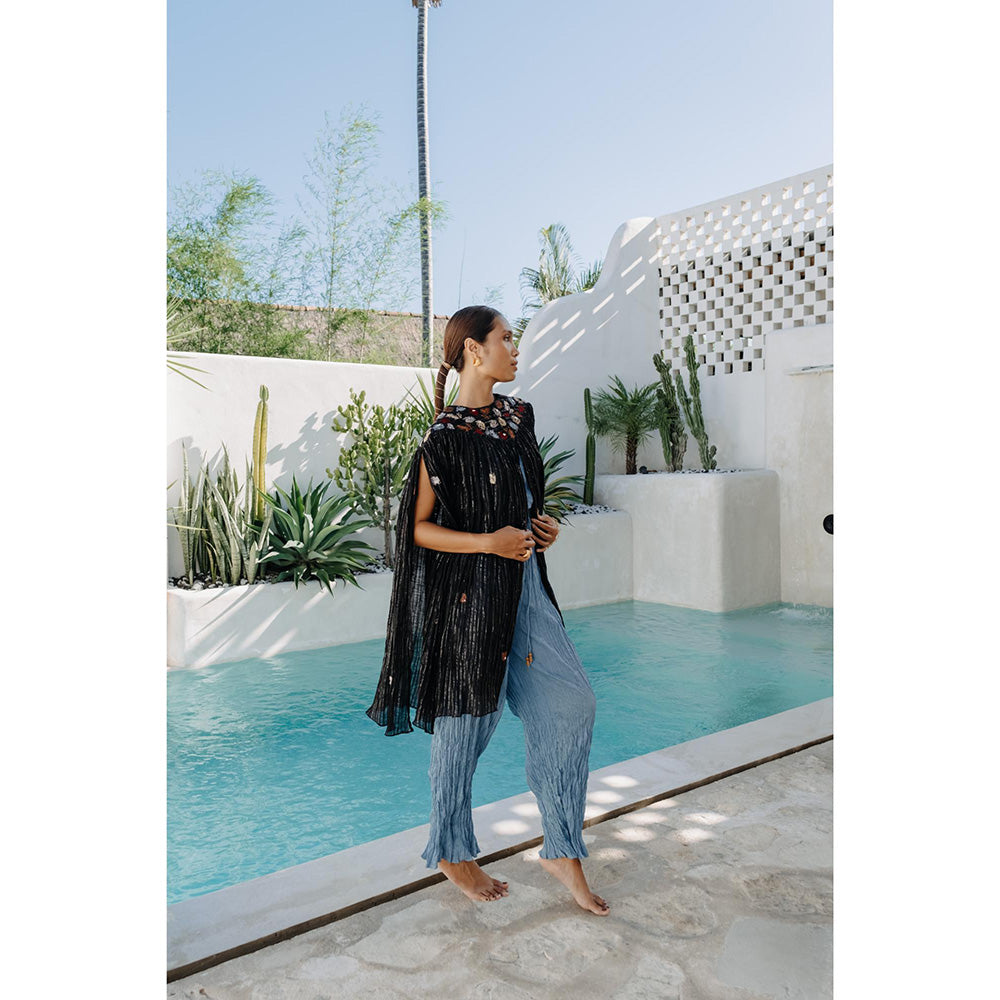 Auruhfy Black Embroidered Ash Cape