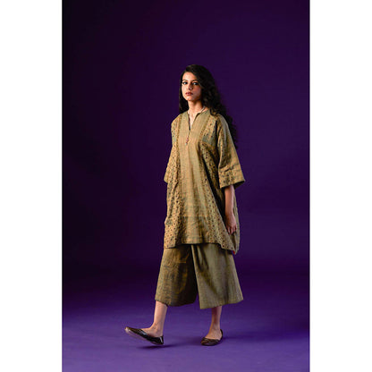 AURUL Light Green Cotton Silk Kurta with Palazzo (Set of 2)