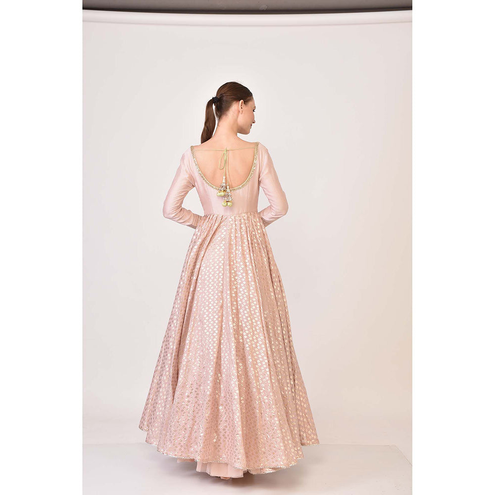 AVNNI KAPUR Silk Chander Anarkali Kurta with Gota Patti N Zardozi Work Dupatta (Set of 2)