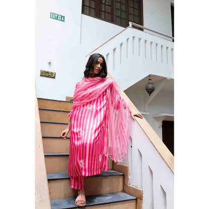 AYAKA Pink Striper Dupatta