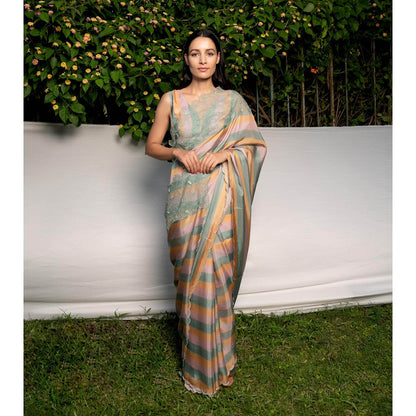 AYAKA Green Embroidered Panel Saree without Blouse
