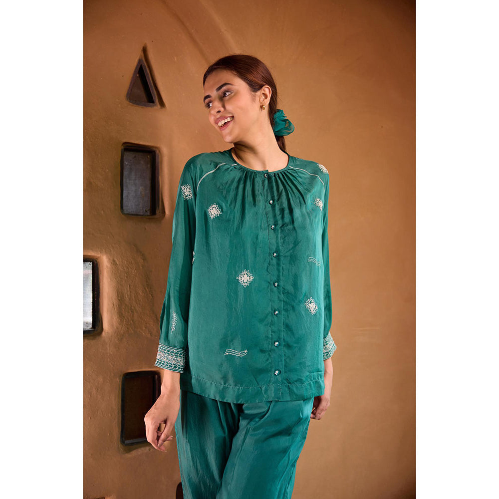 AYAKA Dale Green Front Open Top