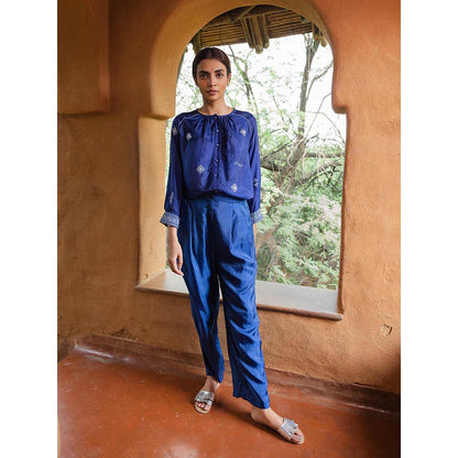 AYAKA Dale Blue Front Open Top