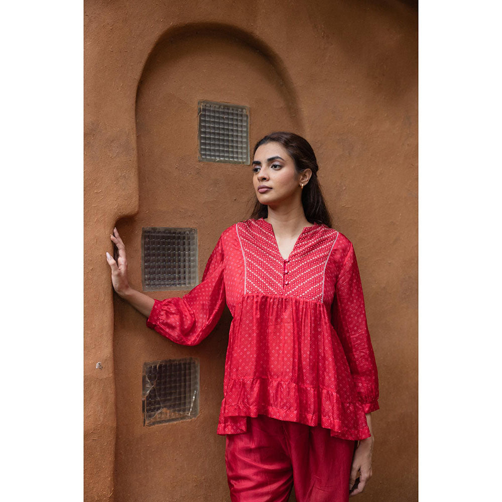 AYAKA Cara Red Hand Embordered Top