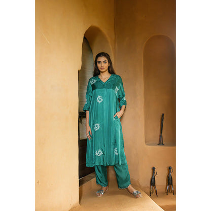 AYAKA Paco Green Embroidered Floral Tunic (Set of 2)