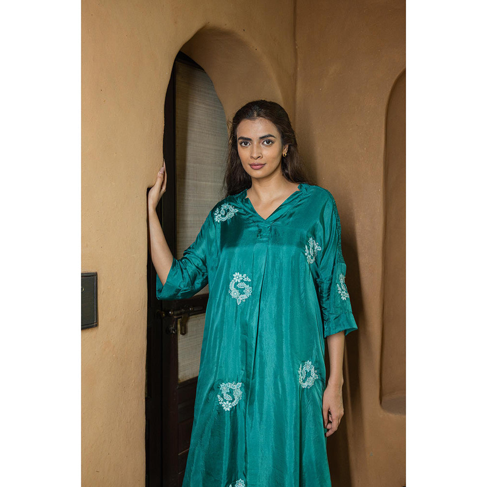 AYAKA Paco Green Embroidered Floral Tunic (Set of 2)