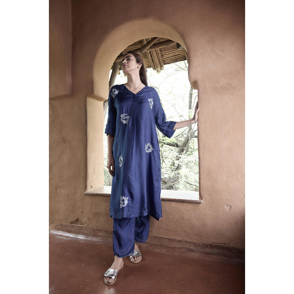 AYAKA Paco Blue Embroidered Floral Tunic (Set of 2)