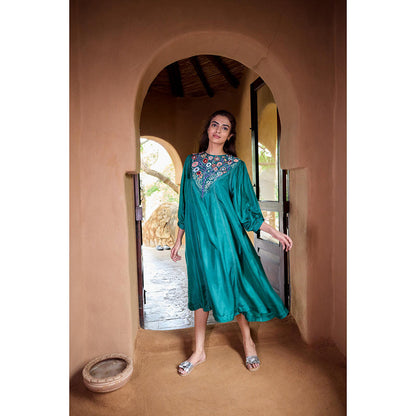 AYAKA Julian Green Embroidered Panel Dress (Set of 2)