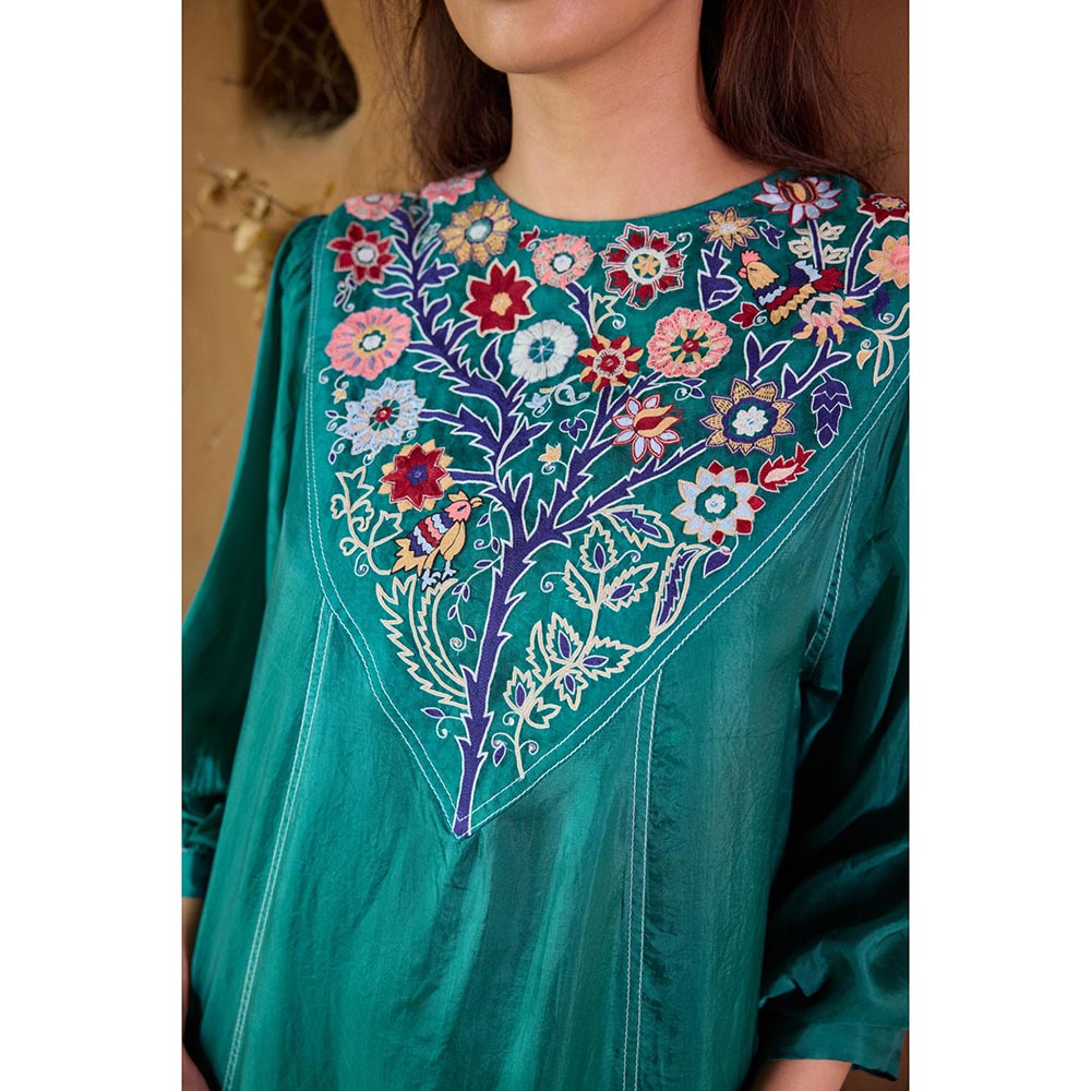 AYAKA Julian Green Embroidered Panel Dress (Set of 2)