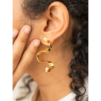 AZGA Amaha Wavy Earrings
