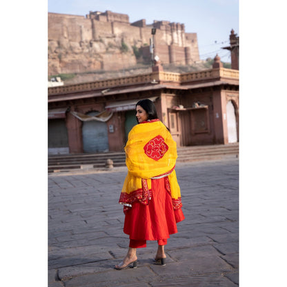 Bannhi by Priyanka Rathore Rukhmani Red Suit (Set of 3)