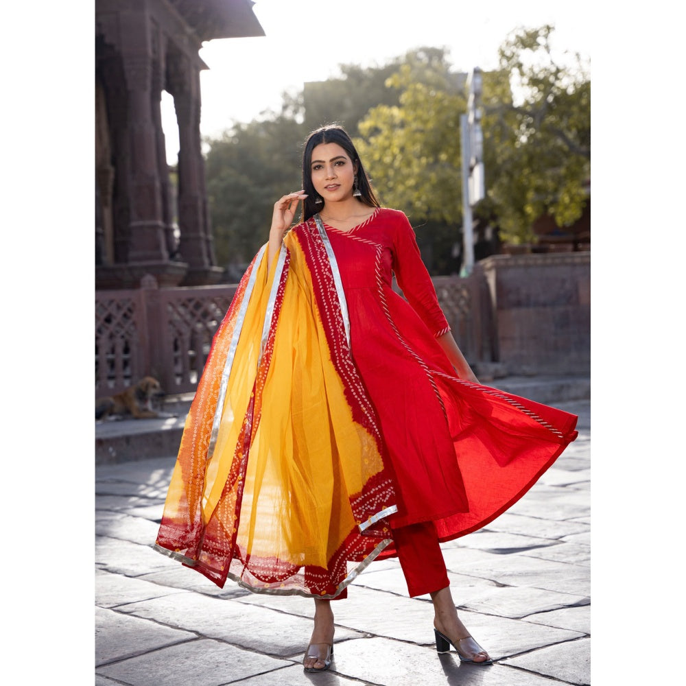 Bannhi by Priyanka Rathore Rukhmani Red Suit (Set of 3)
