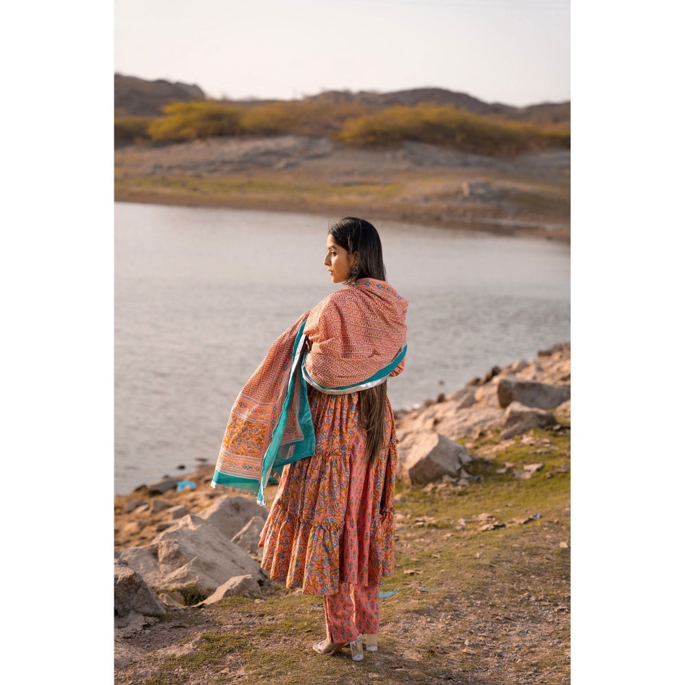 Bannhi by Priyanka Rathore Nargis Pink Suit (Set of 3)