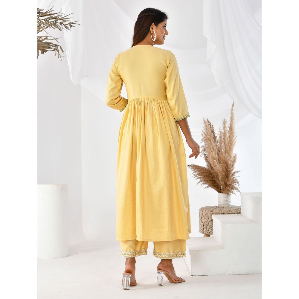 Bannhi by Priyanka Rathore Sabrina Got Patti Suit (Set of 3)