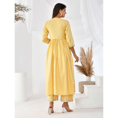 Bannhi by Priyanka Rathore Sabrina Got Patti Suit (Set of 3)