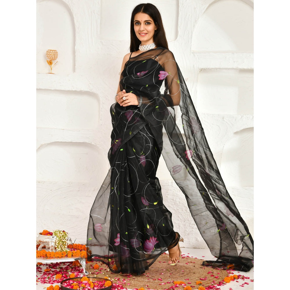 Bannhi by Priyanka Rathore Abhiruh Black Hand Painted Printed Saree