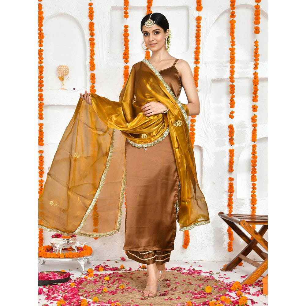 Bannhi by Priyanka Rathore Eka Satin Brown Kurta with Potli Bag (Set of 4)