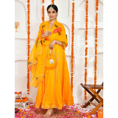 Bannhi by Priyanka Rathore Gauri Yellow Floor Length Anarkali with Potli bag (Set of 3)