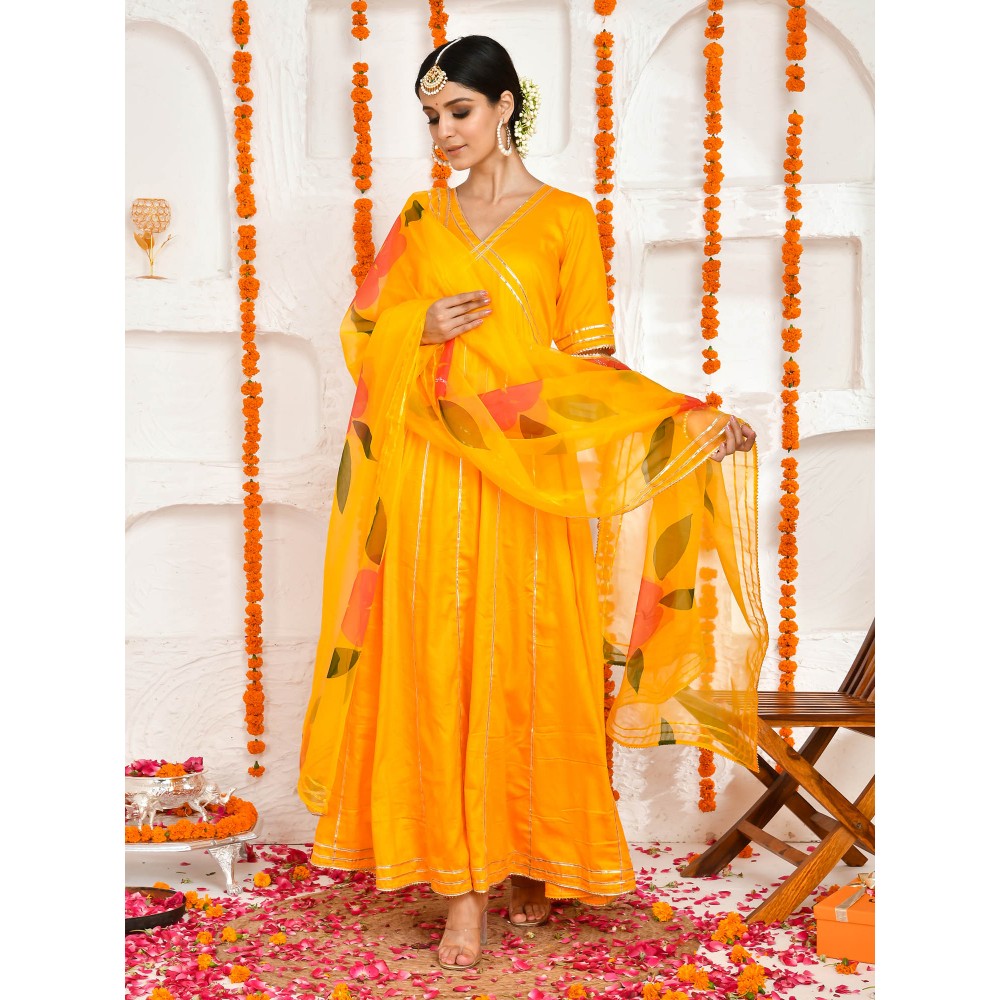 Bannhi by Priyanka Rathore Gauri Yellow Floor Length Anarkali with Potli bag (Set of 3)