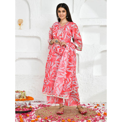 Bannhi by Priyanka Rathore Amrita Pink Chanderi Kurta (Set of 3)