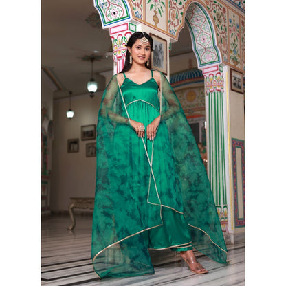 Bannhi by Priyanka Rathore Ila Satin Suit (Set of 3)
