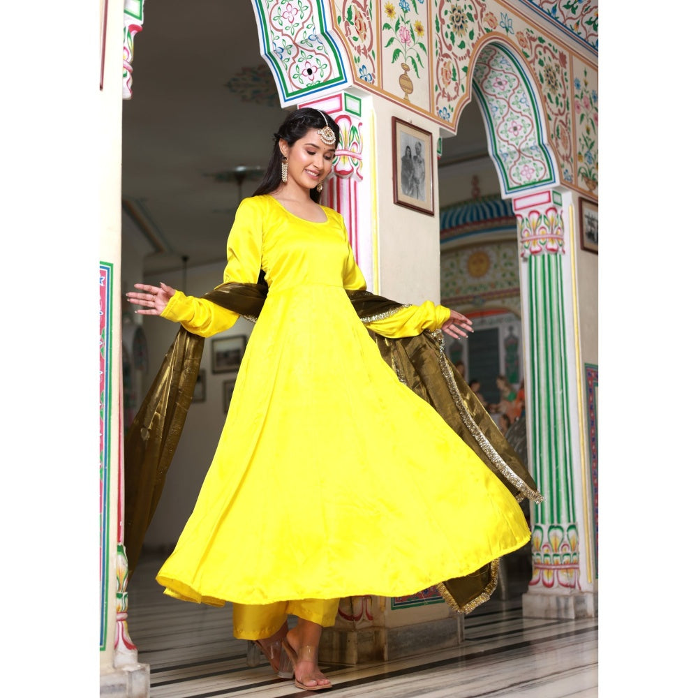 Bannhi by Priyanka Rathore Sarika Satin Anarkali Suit (Set of 3)