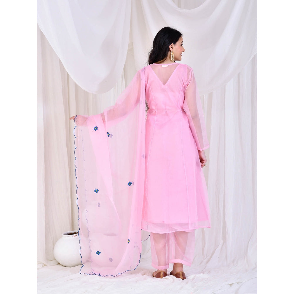 Bannhi by Priyanka Rathore Pink Organza Kurta With Pant, Inner and Dupatta (Set of 4)