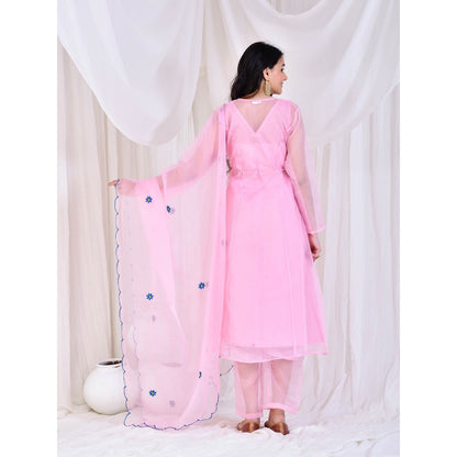 Bannhi by Priyanka Rathore Pink Organza Kurta With Pant, Inner and Dupatta (Set of 4)