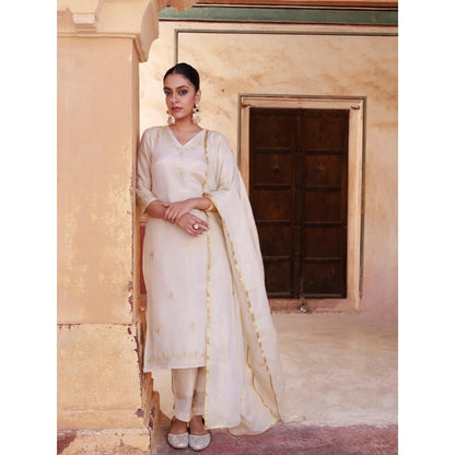 Bannhi Ivory Gold Embroidered Tissue Kurta With Pant and Dupatta