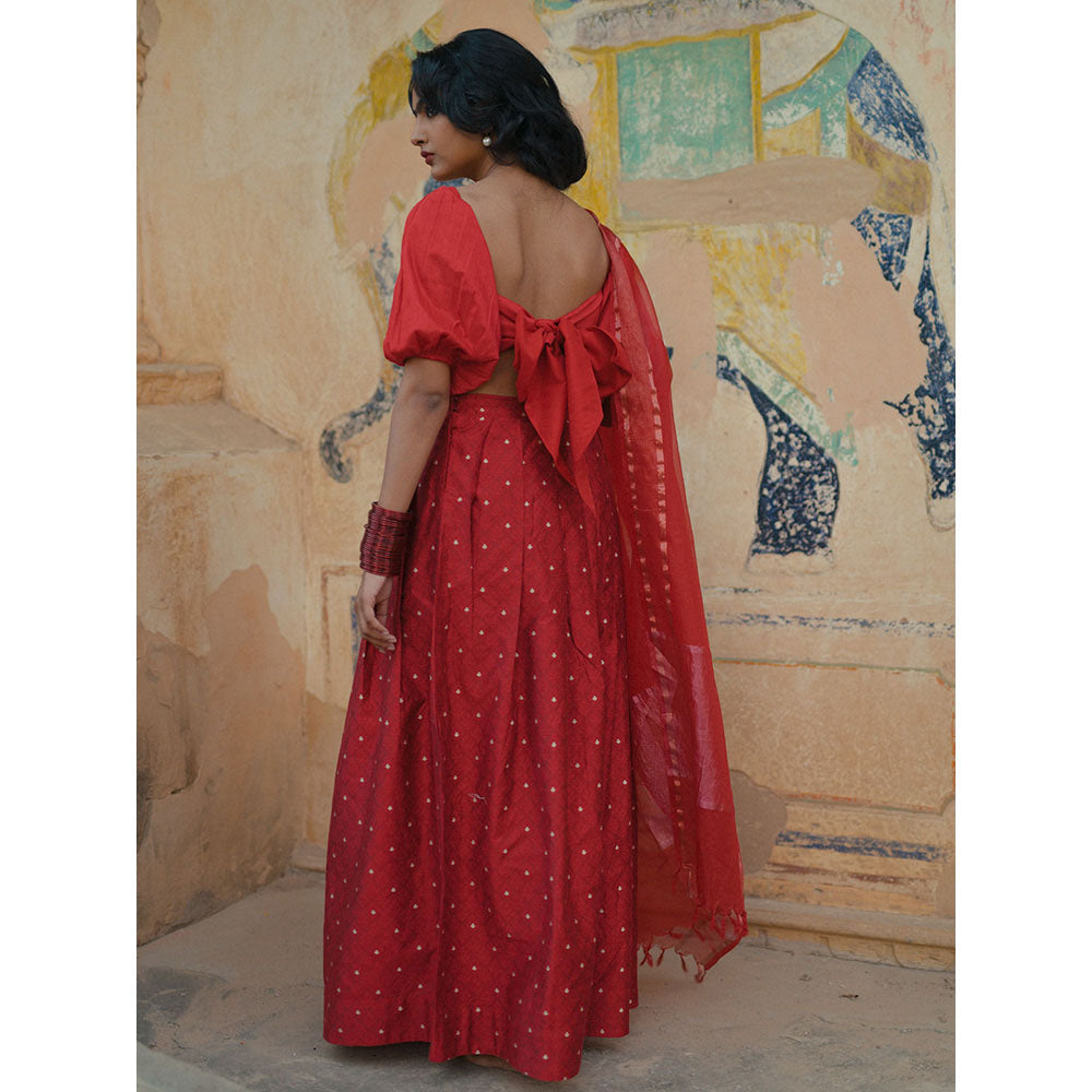 Baaro Masi Dahlia Red Brocade Lehnga with Organza Dupatta (Set of 3)