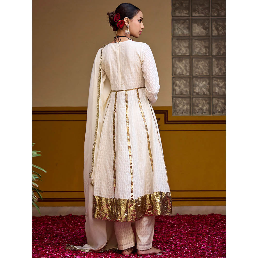 Baaro Masi Ivory and Bronze Mumtaz Anarkali Kurta with Pant and Dupatta (Set of 3)