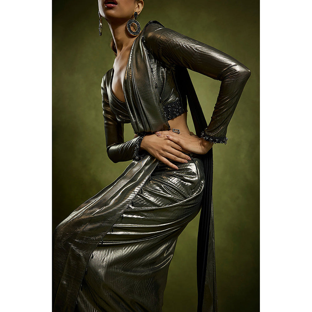 BABITA M Metallic Embossed Pre-draped Saree with Stitched Blouse