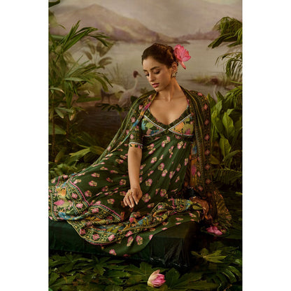 Baise Gaba Gauri Anarkali Kurta