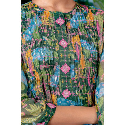 Baise Gaba Arthy Green Kurta with Pant (Set of 2)