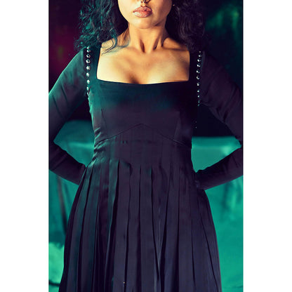 Baise Gaba Black Tishya Solid Dress