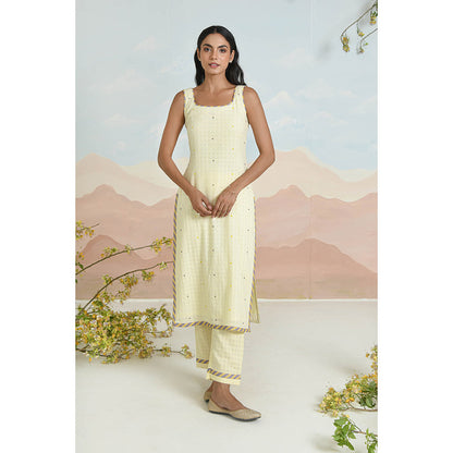 Baise Gaba Mariglow Cream Kurta with Pant and Dupatta