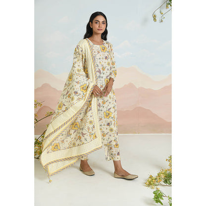 Baise Gaba Dahlia Off White Kurta with Pant and Dupatta