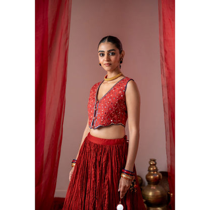 Baise Gaba Red Muslin Embroidered V-Neck Sleeveless Blouse