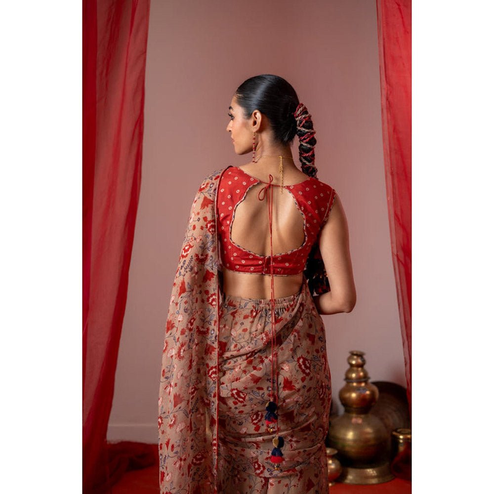 Baise Gaba Red Muslin Printed Sweetheart Sleeveless Blouse