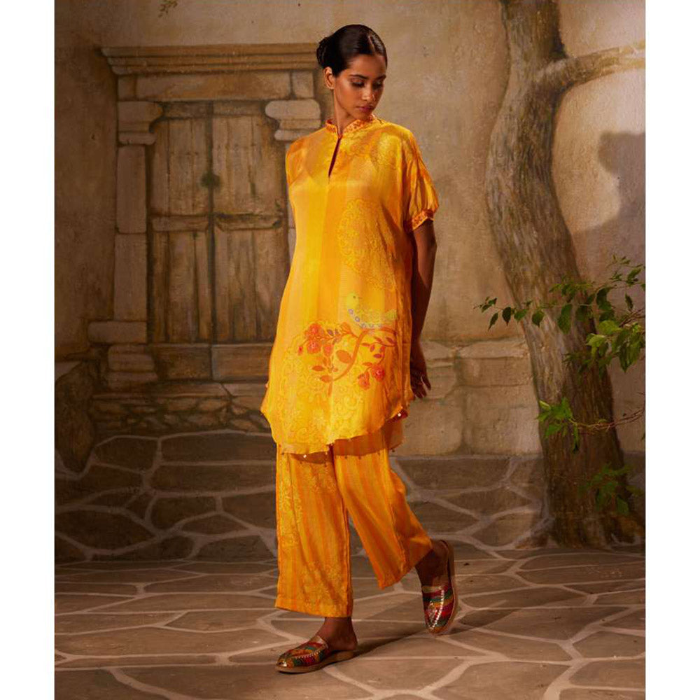 Basil Leaf Yellow Kurta with Pant and Inner (Set of 3)