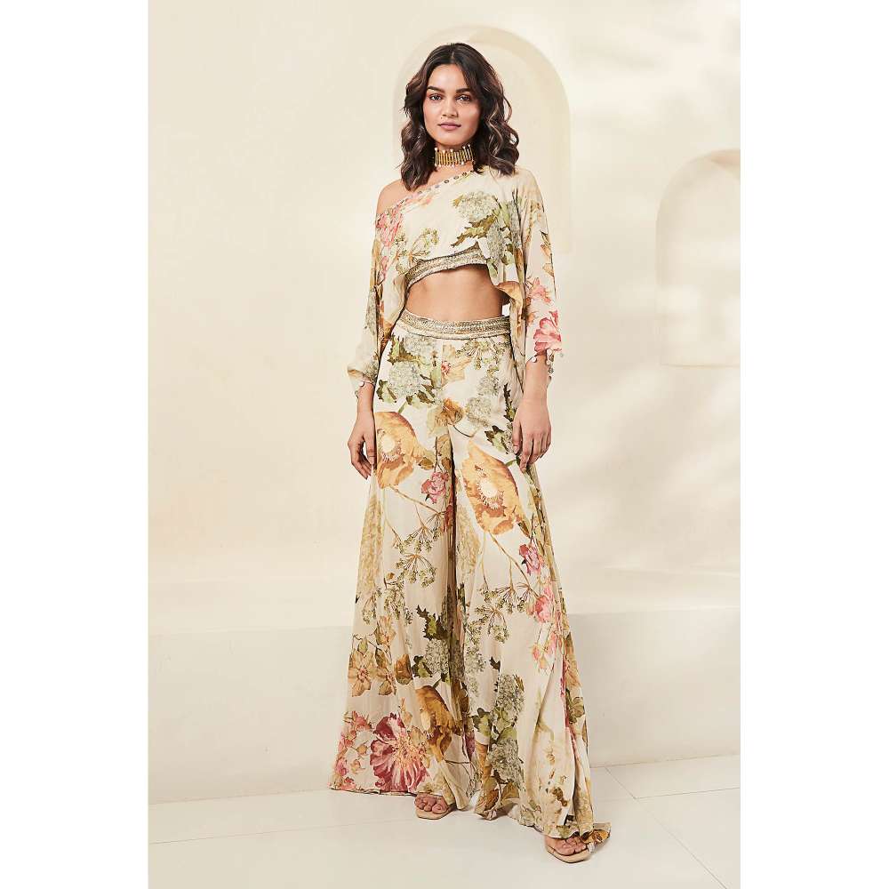 Basanti Kapde aur Koffee Ivory Contemporary Co-Ords (Set of 2)