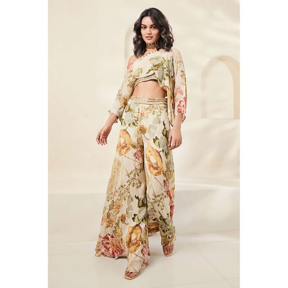 Basanti Kapde aur Koffee Ivory Contemporary Co-Ords (Set of 2)