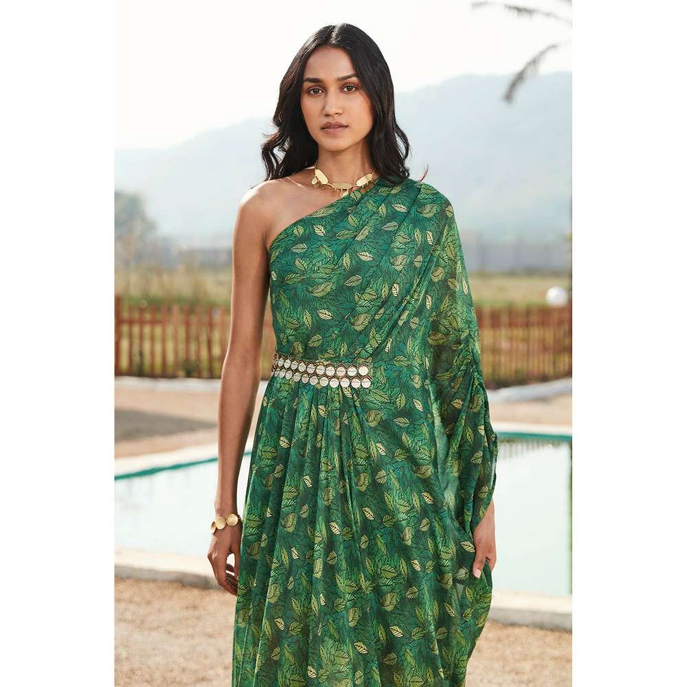 Basanti Kapde aur Koffee Green Georgette Kaftan