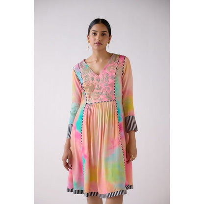 Basanti Kapde aur Koffee Multi Crepe Abstract Print Dress