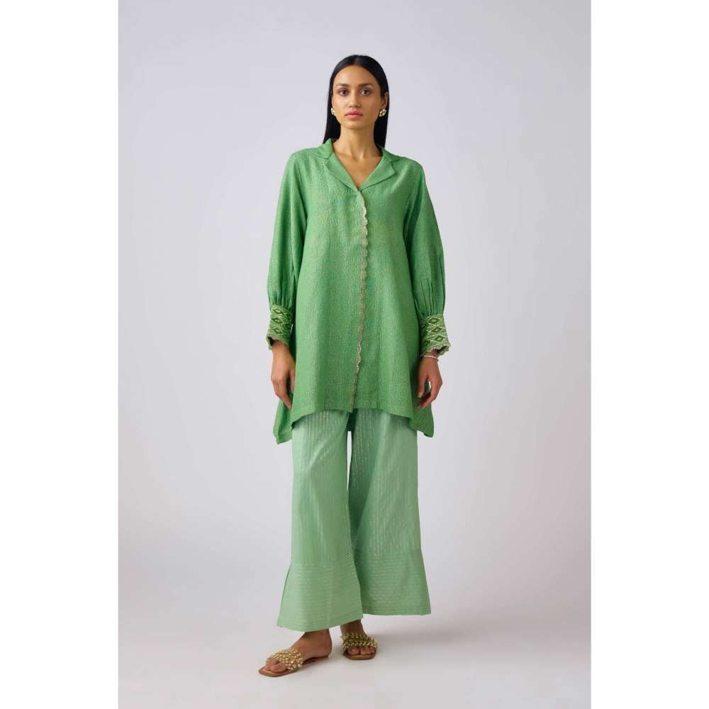 Basanti Kapde aur Koffee Green Cotton Embroidered Kurta and Pant (Set of 2)