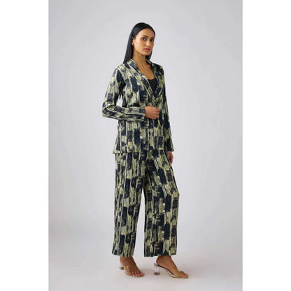 Basanti Kapde aur Koffee Blue Muslin Printed Co-Ord (Set of 3)