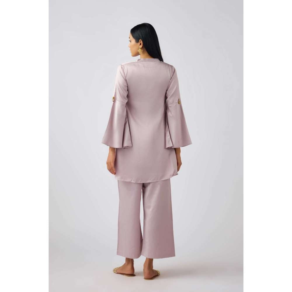 Basanti Kapde aur Koffee Lavender Satin Solid Co-Ord (Set of 2)